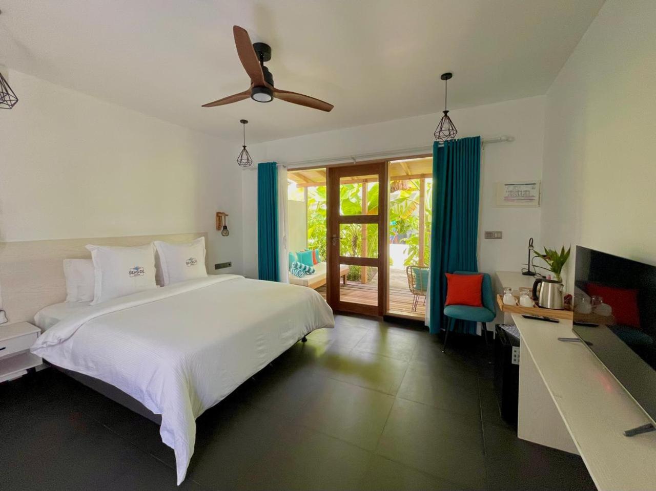 Hotel Seaside Dhigurah à Dhigurah  Extérieur photo